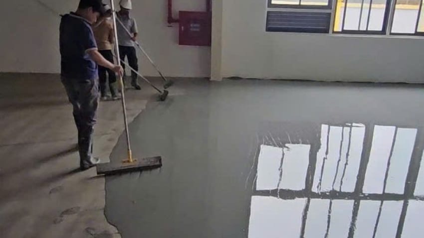 Thi công vữa tự san phẳng một thành phần