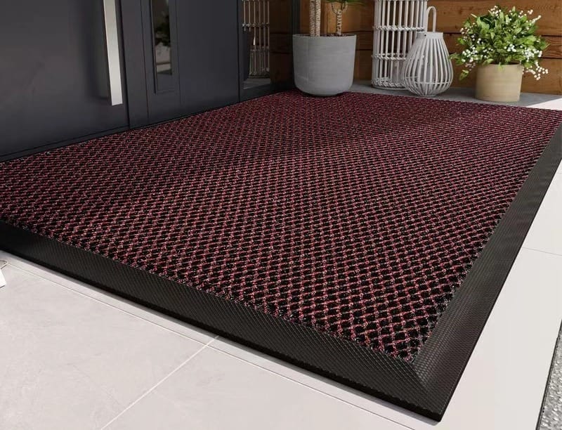 Thảm dùng trước cửa nhà để lọc bụi đất